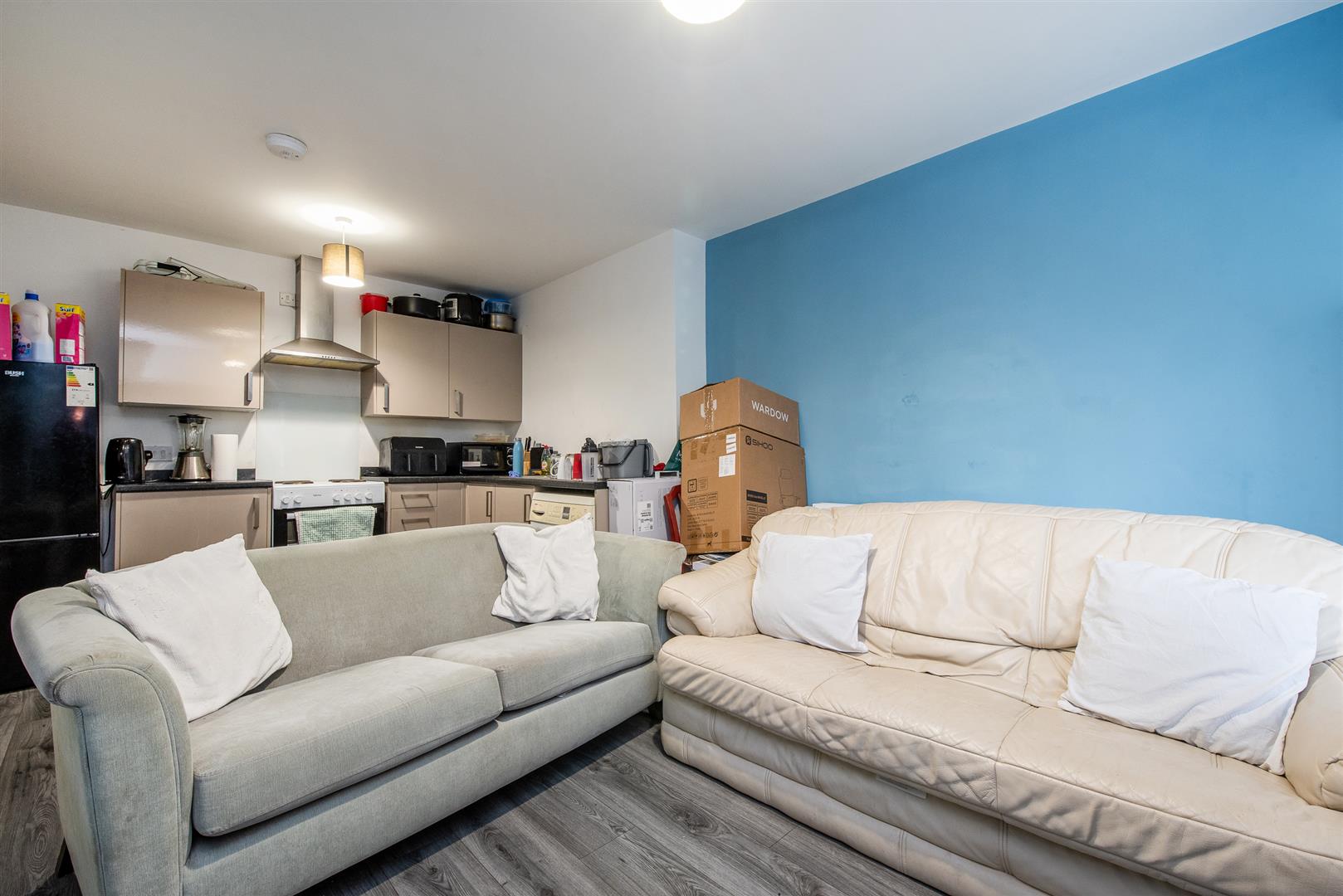 2 bed property in Ward Street, Lostock Hall